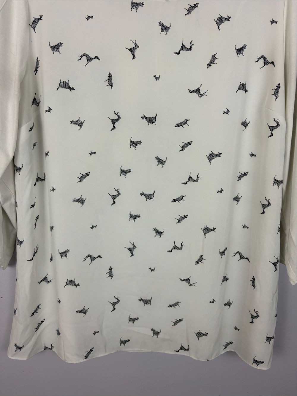 RW&CO Zebra Print Mixed Media Blouse Large Ivory Black 3/4 Sleeve - Picture 4 of 13